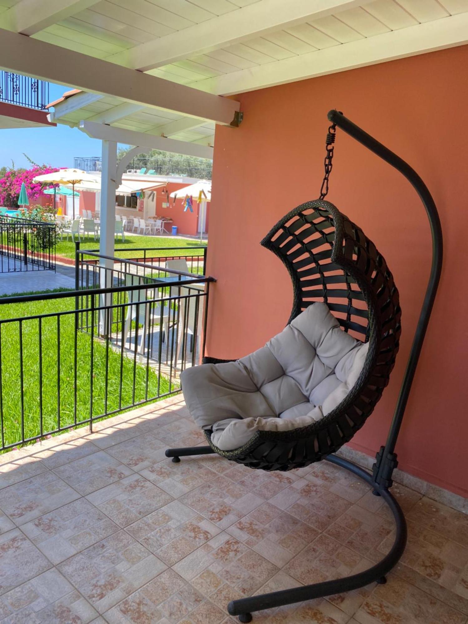 Paradise Studios Svoronata Luaran gambar