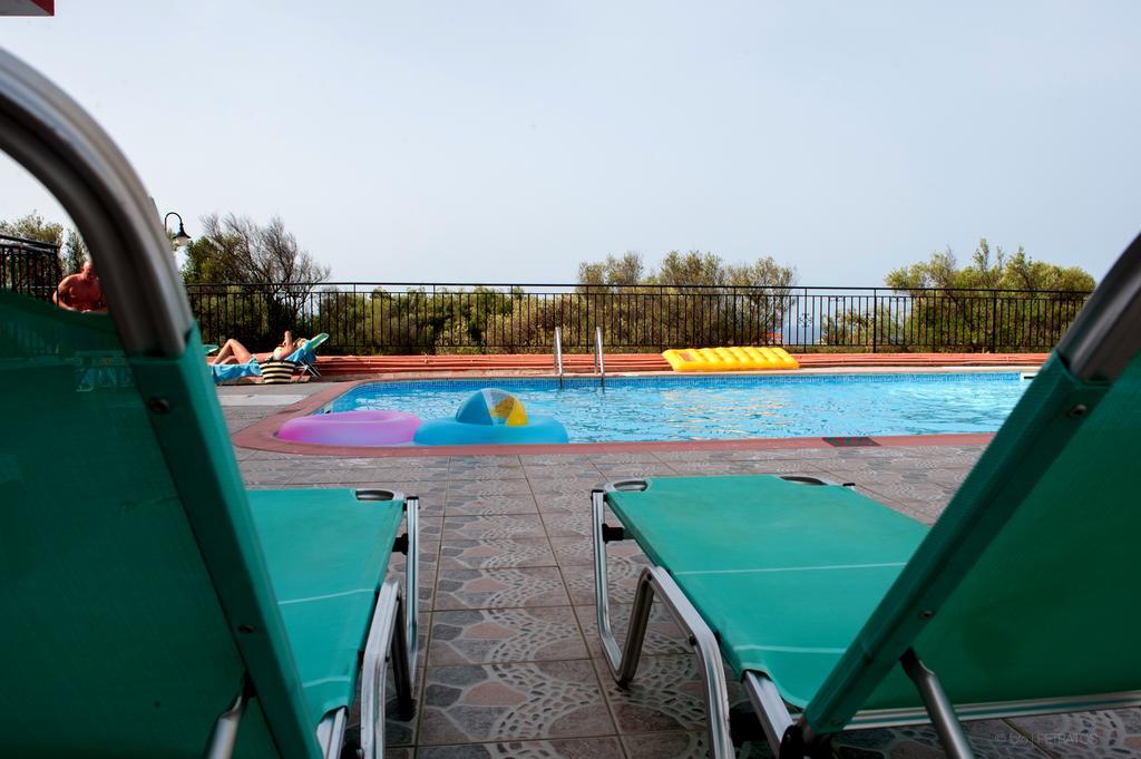 Paradise Studios Svoronata Luaran gambar