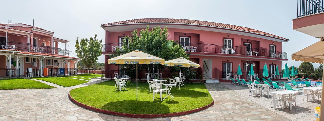 Paradise Studios Svoronata Luaran gambar